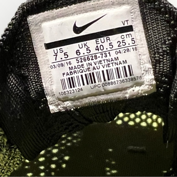 Nike Flyknit Racer – Volt/Black – Men’s US 7.5 / Women’s 9 - Picture 4 of 4